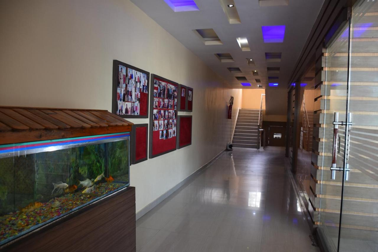 Hotel Saraswati Inn Aurangabad  ภายนอก รูปภาพ